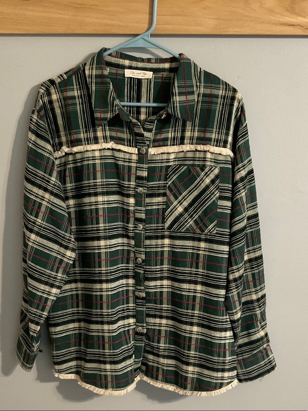 Doe & Rae Green Plaid Button-Down Shirt with Fringe Trim Medium